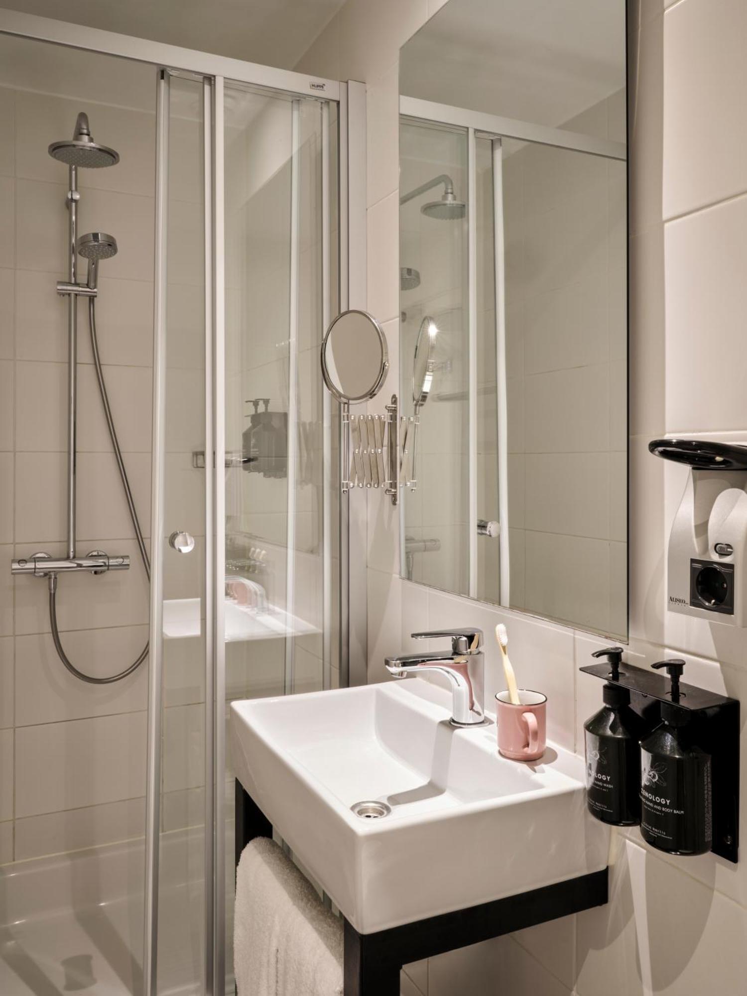 แม้กซ์ บราวน์ มิวเซียม สแควร์ Hotel อัมสเตอร์ดัม ภายนอก รูปภาพ